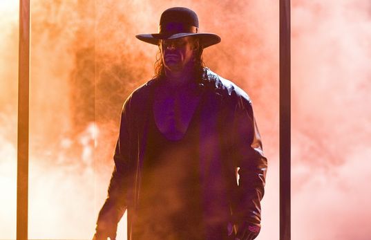 a picture of the undertaker a professional wrestler